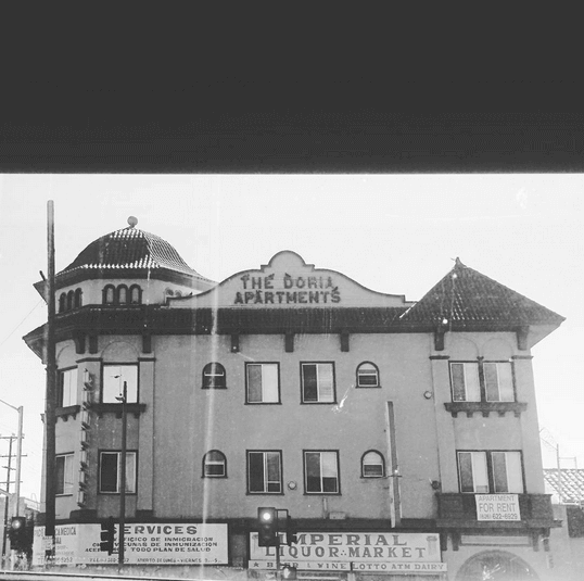 Weird West Adams crime bus tour